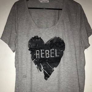 Gray women’s soft tee shirt